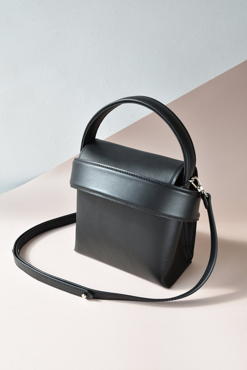 Shoulder bag Luce with handle