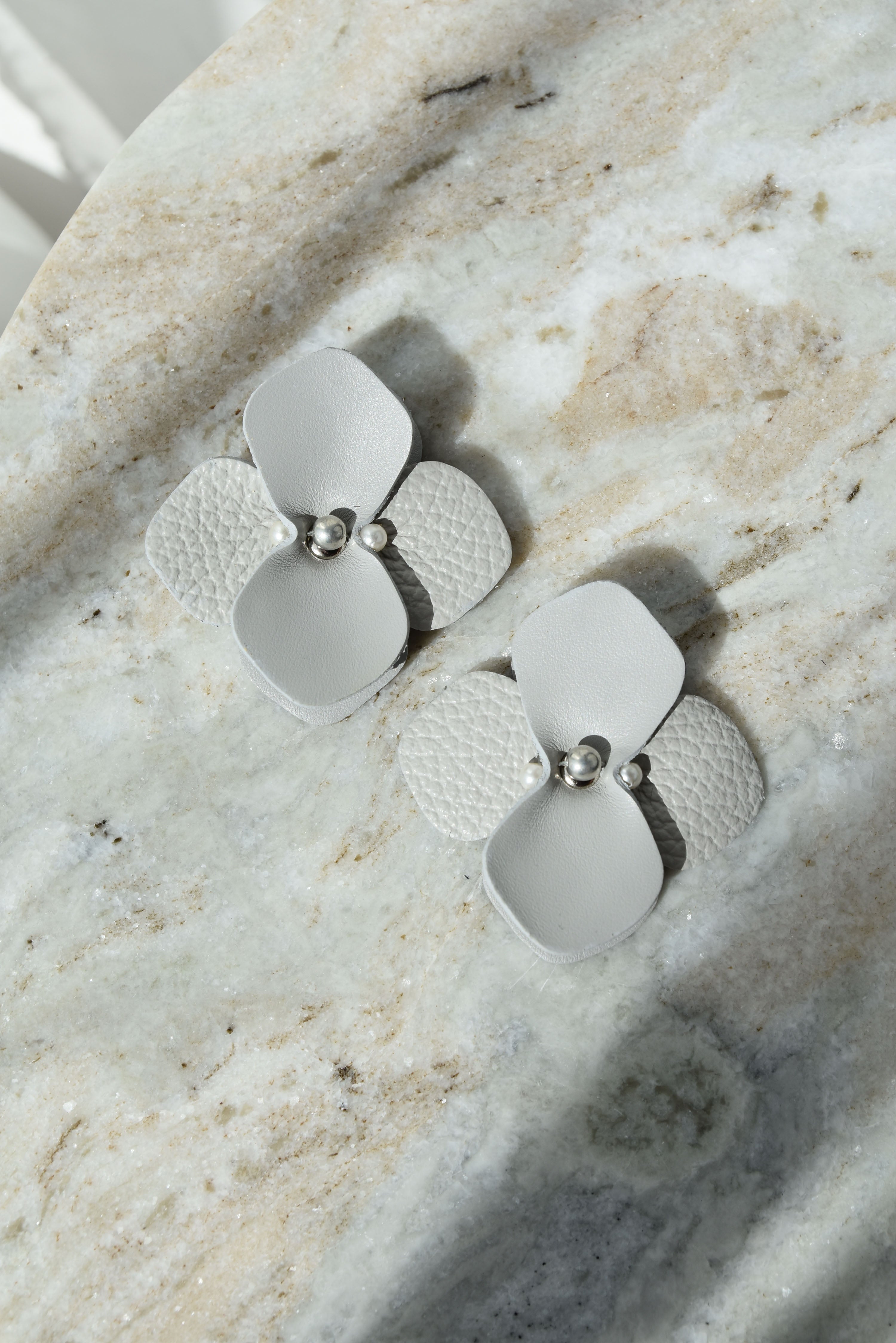 BLOOM earrings
