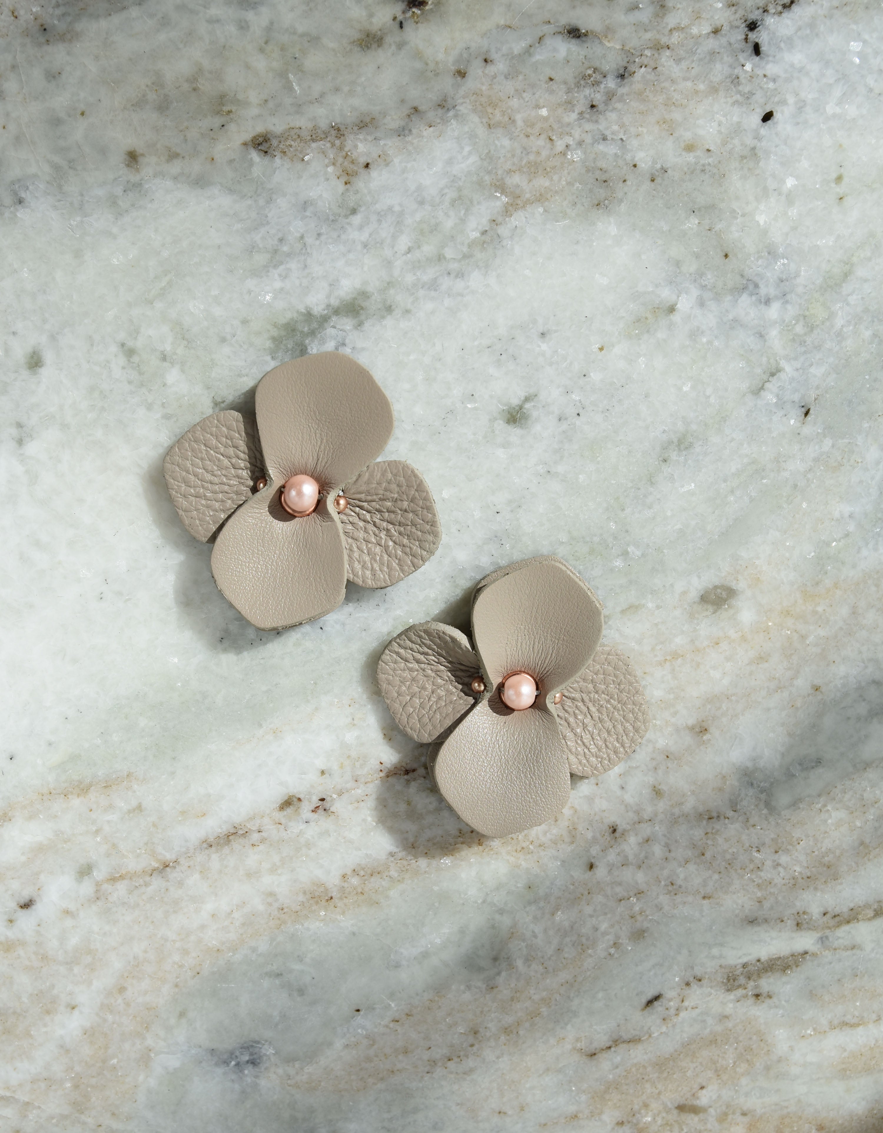 BLOOM earrings