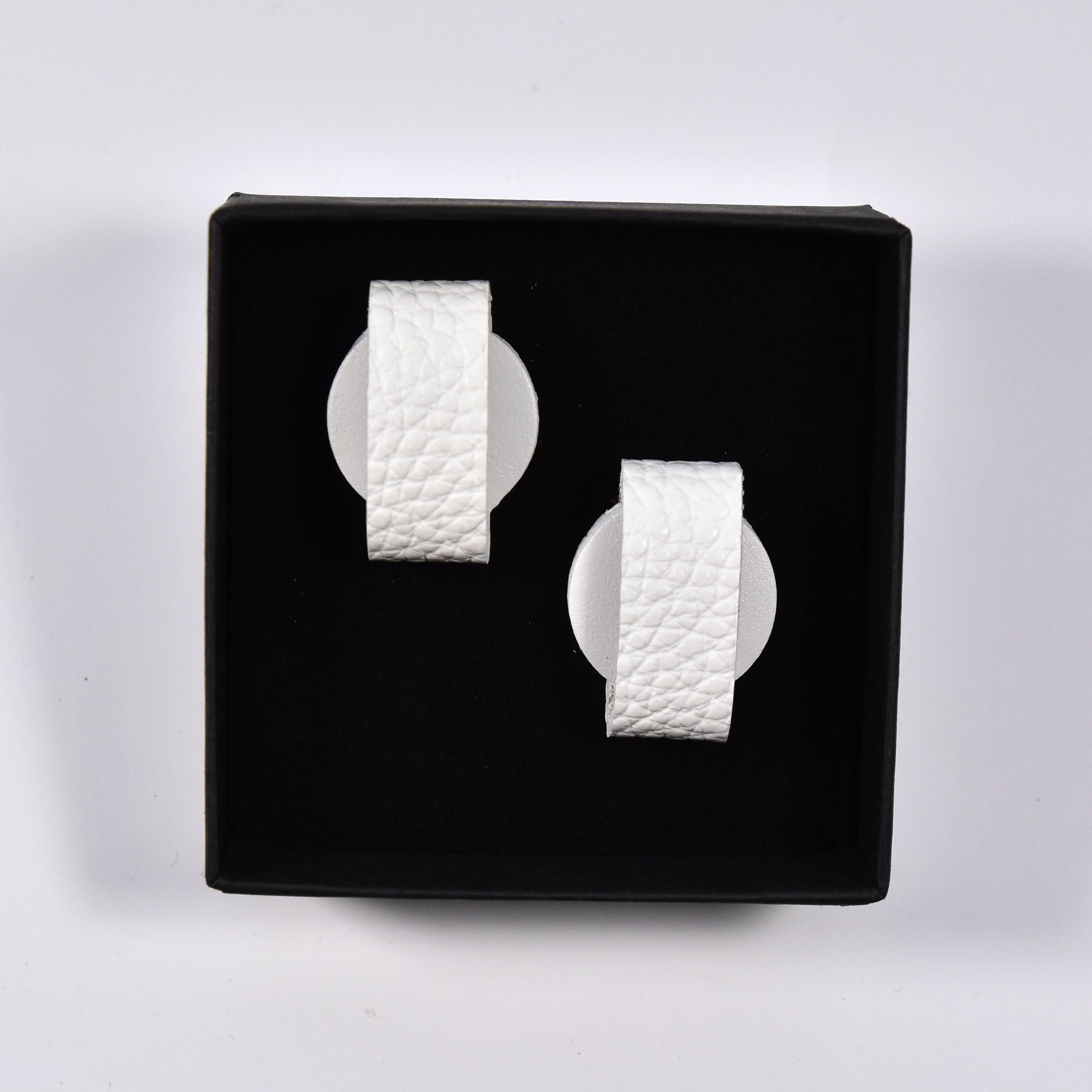 Mini kõrvarõngad Veneetsia