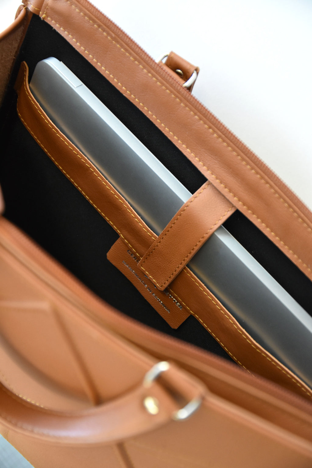 FACET laptop case